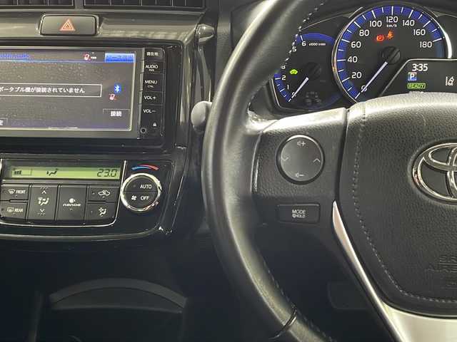 トヨタ カローラ アクシオ ハイブリッドG 愛媛県 2016(平28)年 8.9万km ホワイトパールクリスタルシャイン 純正ナビ/・ワンセグ/CD/BT/バックカメラ/プリクラッシュセーフティ/レーンキープアシスト/オートハイビーム/ステアリングスイッチ/オートライト/ウィンカーミラー/リモコンキー/電格ミラー