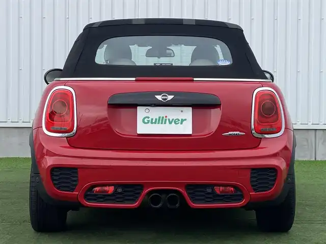 ＭＩＮＩ ミニ ジョンクーパーワークス コンバチ 香川県 2017(平29)年 3.9万km 赤Ⅱ 純正ナビ/→AM/FM/Bluetooth/ETC/バックカメラ/シートヒーター/LEDヘッドライト/ヘッドアップディスプレイ/レザーシート/アイドリングストップ/コーナーセンサー/ステアリングスイッチ/パドルシフト/革巻きステアリング/スマートキー/スペアキー×1/純正17インチアルミホイール