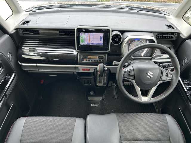 スズキ スペーシア カスタム HYBRID XS ターボ 滋賀県 2018(平30)年 10.4万km ブレイブカーキパール/ブラック2トーン ガソリン（ハイブリッド）/2WD(FF)/CVT/7インチケンウッドナビ(MDV-D504BTW)/(AM/FM/CD/DVD/Bluetooth/iPod/USB/SD/フルセグTV)/バックカメラ/ハーフレザーシート/シートヒーター/両側パワースライドドア/衝突軽減ブレーキ/レーントレーシングアシスト/オートマチックハイビーム/コーナーセンサー/横滑り防止装置/アイドリングストップ/革巻きステアリング/ステアリングスイッチ/クルーズコントロール/オートライト/パドルシフト/純正フロアマット/純正ドアバイザー/プッシュスタート/スペアキー