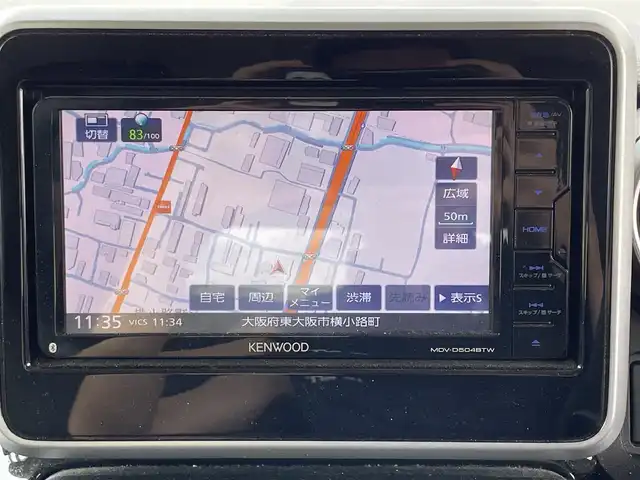 スズキ スペーシア カスタム HYBRID XS ターボ 大阪府 2018(平30)年 10.4万km ブレイブカーキパール/ブラック2トーン (株)IDOMが運営する【じしゃロン東大阪店】の自社ローン専用車両になります。こちらは現金またはオートローンご利用時の価格です。自社ローンご希望の方は別途その旨お申付け下さい/7インチＳＤナビ(MDV-D504BTW)/(AM/FM/CD/DVD/Bluetooth/iPod/USB/SD/フルセグTV)/バックカメラ/衝突軽減ブレーキ/レーンキープアシスト/クルーズコントロール/コーナーセンサー/両側パワースライドドア/横滑り防止装置/ハーフレザーシート/運転席シートヒーター/アイドリングストップ/電動格納ミラー/革巻きステアリング/ステアリングスイッチ/パドルシフト/オートライト/LEDヘッドライト/フロントフォグ/オートマチックハイビーム/純正フロアマット/純正ドアバイザー/プッシュスタート/スマートキー/スペアキー
