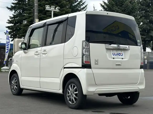 ホンダ Ｎ ＢＯＸ G Lパッケージ 道北・旭川 2012(平24)年 9.1万km プレミアムホワイトパール (株)IDOMが運営する【じしゃロン旭川店】の自社ローン専用車両になります。こちらは現金またはオートローンご利用時の価格です。自社ローンご希望の方は別途その旨お申付け下さい/　/・純正ナビ(CD/DVD/SD/ワンセグ)/・ステアリングリモコン/・片側パワースライドドア/・スマートキー2個/・取扱説明書