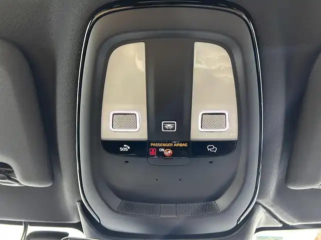 ボルボ Ｖ６０ アルティメット B4 佐賀県 2022(令4)年 1.4万km クリスタルホワイトP 純正9インチディスプレイオーディオ/AppleCarPlay/AndroidAuto/Bluetooth/全周囲カメラ/前後ドライブレコーダー/レーダークルーズコントロール/ヘッドアップディスプレイ/ロードサインアシスト/レーンアシスト/衝突被害軽減システム/運転席・助手席パワーシート/運転席・助手席シートベンチレーション/全座席シートヒーター/ステアリングヒーター/パワーバックドア/LEDヘッドライト/オートマチックハイビーム/フォグライト