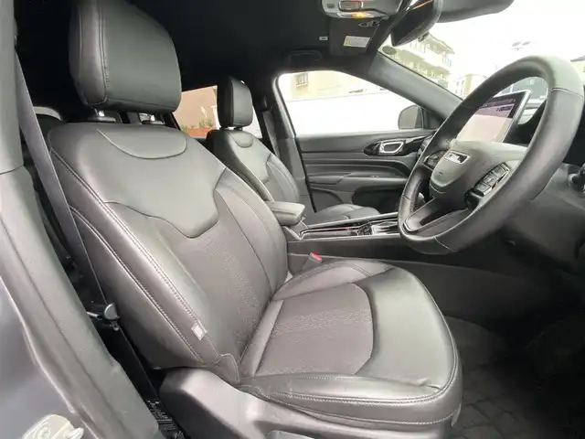 クライスラー・ジープ ジープ コンパス ナイトイーグル 栃木県 2023(令5)年 0.8万km グレー ACC/AppleCarPlay/レーンキープ/ブラインドスポット/バックカメラ/純正ナビ/フルセグ /ハーフレザー/ETC/LED/純正18インチAW/社外ドラレコ前後