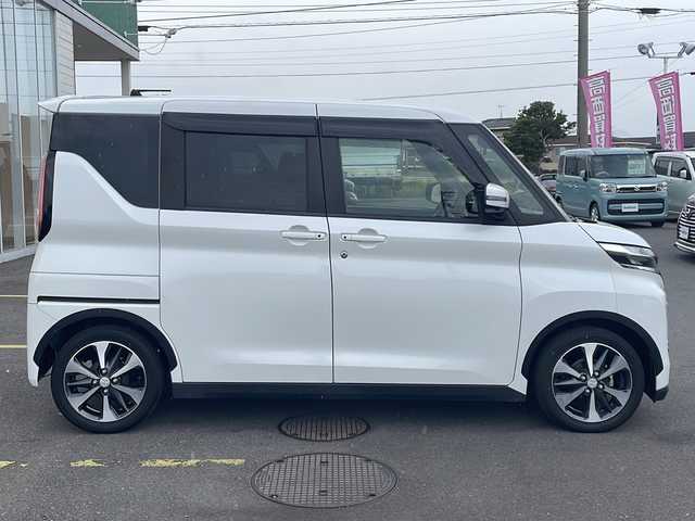 三菱 ｅＫクロススペース G プラスエディション 香川県 2021(令3)年 1.9万km シルキーホワイト 社外ナビ／フルセグＴＶ／両側パワースライドドア／ＬＥＤヘッドライト／全方位カメラ／ＥＴＣ／リアサーキュレーター／プラズマクラスター／レーンキープ／シートヒーター