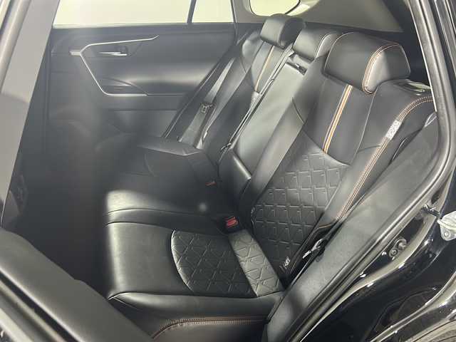 トヨタ ＲＡＶ４ アドベンチャー 福岡県 2019(令1)年 4.7万km アティチュードブラックマイカ ・Bカメラ/・純正ナビ/・パワーシート/・オートホールド/・Tーコネクト/・ドラレコ/・19インチ純正ホイール/・合皮シート/・フルセグTV/・ACC/・ETC/・CD/DVD/・Bluetooth/・LEDヘッドライト/・オートライト/・オートホールド/・プッシュスタート/・スマートキー/・スペアキー1本
