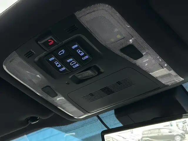トヨタ アルファード S タイプゴールドⅡ 福岡県 2021(令3)年 2.5万km ホワイトパールクリスタルシャイン 純正8型メモリナビ(フルセグTV/BT/Miracast)バックモニターWサンルーフ三眼LEDヘッドライトシーケンスシャルウィンカートヨタセーフティーコーナーセンサーBSM両側パワスラ電動リアゲートレーダークルコンデジタルインナーミラー前後ドラレコETCオートホールド純正18インチアルミホイールプッシュスタートスマートキー