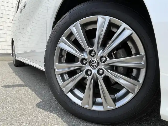 トヨタ アルファード S タイプゴールドⅡ 福岡県 2021(令3)年 2.5万km ホワイトパールクリスタルシャイン 純正8型メモリナビ(フルセグTV/BT/Miracast)バックモニターWサンルーフ三眼LEDヘッドライトシーケンスシャルウィンカートヨタセーフティーコーナーセンサーBSM両側パワスラ電動リアゲートレーダークルコンデジタルインナーミラー前後ドラレコETCオートホールド純正18インチアルミホイールプッシュスタートスマートキー