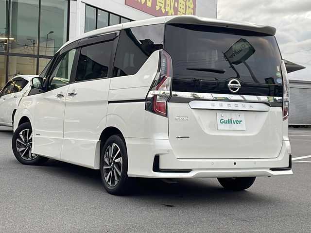 日産 セレナ ハイウェイスター V 長野県 2020(令2)年 4.3万km ブリリアントホワイトパール 純正１０型ナビ　/社外後席モニター　/アラウンドビューモニター　/プロパイロット　/純正デジタルインナーミラー　/両側電動ドア　/ビルトインＥＴＣ/ＢＳＭ　/ＬＥＤヘッドライト　/フォグライト　/電格ミラー