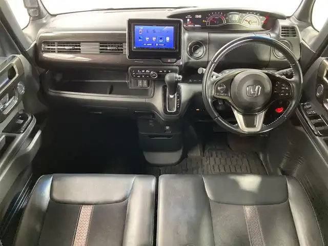ホンダ Ｎ ＢＯＸ カスタム G L ターボ ホンダセンシング 大阪府 2018(平30)年 3.9万km シャイニンググレーM 社外ナビ(フルセグ/DVD再生/Bluetooth) バックカメラ ETC 両側パワースライドドア 衝突軽減 レーダークルコン レーンアシスト ハーフレザー パドルシフト スマートキー Pスタート