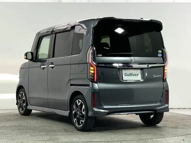 ホンダ Ｎ ＢＯＸ カスタム G L ターボ ホンダセンシング 大阪府 2018(平30)年 3.9万km シャイニンググレーM 社外ナビ(フルセグ/DVD再生/Bluetooth) バックカメラ ETC 両側パワースライドドア 衝突軽減 レーダークルコン レーンアシスト ハーフレザー パドルシフト スマートキー Pスタート
