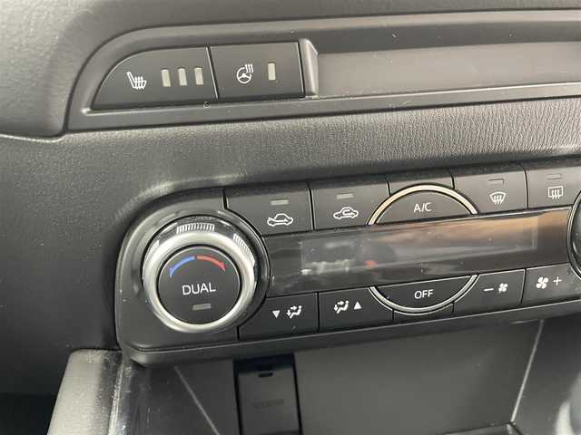 マツダ ＣＸ－５ XD Lパッケージ 愛知県 2018(平30)年 6.9万km ソウルレッドクリスタルM 純正7型メモリナビ/（CD/DVD/BT/SD/フルセグTV）/レザーシート/前席シートヒーター/前席パワーシート/全方位バックカメラ/ステアリングヒーター/ETC/電動リアゲート/衝突軽減システム/ブラインドスポットモニター/レーンキープアシスト/レーダークルーズコントロール/ヘッドアップディスプレイ/純正19インチAW/純正LEDヘッドライト/純正フロアマット/カーテンエアバッグ/トノカバー/ドアバイザー