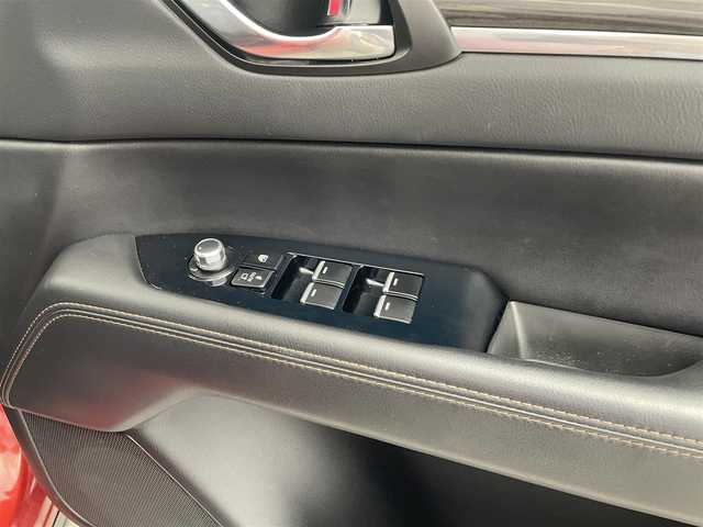 マツダ ＣＸ－５ XD Lパッケージ 愛知県 2018(平30)年 6.9万km ソウルレッドクリスタルM 純正7型メモリナビ/（CD/DVD/BT/SD/フルセグTV）/レザーシート/前席シートヒーター/前席パワーシート/全方位バックカメラ/ステアリングヒーター/ETC/電動リアゲート/衝突軽減システム/ブラインドスポットモニター/レーンキープアシスト/レーダークルーズコントロール/ヘッドアップディスプレイ/純正19インチAW/純正LEDヘッドライト/純正フロアマット/カーテンエアバッグ/トノカバー/ドアバイザー