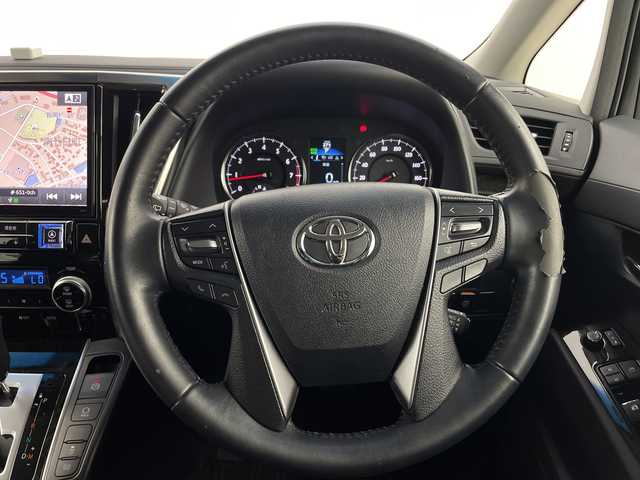 トヨタ アルファード S Aパッケージ 新潟県 2016(平28)年 4.3万km ホワイトパールクリスタルシャイン プリクラッシュセーフティセンス/アルパインフリップダウンモニター/アルパイン11インチメモリナビ/　　CD/DVD/AM/FM/フルセグ/SD/　　applecarplay/androidauto/バックモニター/レーダークルーズコントロール/両側パワースライドドア/LEDオートライト/オートマチックハイビーム/オットマン/純正17インチアルミホイール付/ステアリングスイッチ/電動パーキングブレーキ/オートブレーキホールド/オートリアエアコン/スマートキー/ETC
