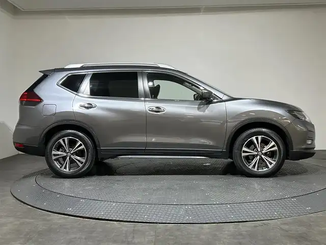 日産 エクストレイル 20Xi 愛媛県 2020(令2)年 4.1万km ダークメタルグレー ・プロパイロット/・エマージェンシーブレーキ/・純正9インチナビゲーション/・Bluetooth/フルセグテレビ/DVD/・アラウンドビューモニター/・カプロンハーフシート/・シートヒーター/・ドライブレコーダー/・ETC/・LEDヘッドライト/・スマートキー