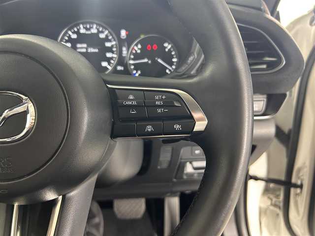 マツダ ＣＸ－３０ XD レトロスポーツED 佐賀県 2024(令6)年 0.9万km スノーフレイクホワイトパールマイカ 純正10インチナビ/AM/FM/BT/HDMI/フルセグTV/衝突被害軽減ブレーキ/レーダークルーズコントロール/レーンキープアシスト/BSM/前後コーナーセンサー/アラウンドビューモニター/BOSEサウンド/置くだけ充電/パワーシート/シートヒーター/ステアリングヒーター/電動リアゲート/社外デジタルインナーミラー/スマートキー/LEDヘッドライト