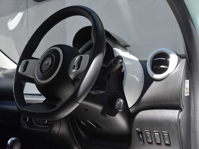 ルノー トゥインゴ EDC 和歌山県 2020(令2)年 3.2万km 青 純正ディスプレイオーディオ /Apple carplay /クルーズコントロール /スピードリミッター /レーンキープアシスト /コーナーセンサー /アイドリングストップ /MTモード付AT /オートライト /ステアリングスイッチ