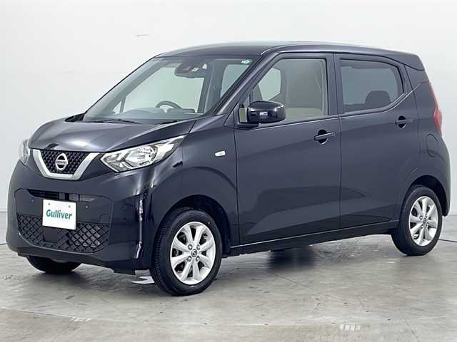 日産 デイズ X 福島県 2023(令5)年 1.2万km ブラック ・4WD/・社外ナビ（BT）/・バックカメラ/・ETC/・シートヒーター（運転席、助手席）/・スマートキー/・プッシュスタート/・エマージェンシーブレーキ/・クリアランスソナー/・ふらつき警報/・車線逸脱警報/・先行車発進お知らせ/・標識認識機能/・横滑り防止/・アイドリングストップ/・ライトレベライザー/・ステアリングスイッチ
