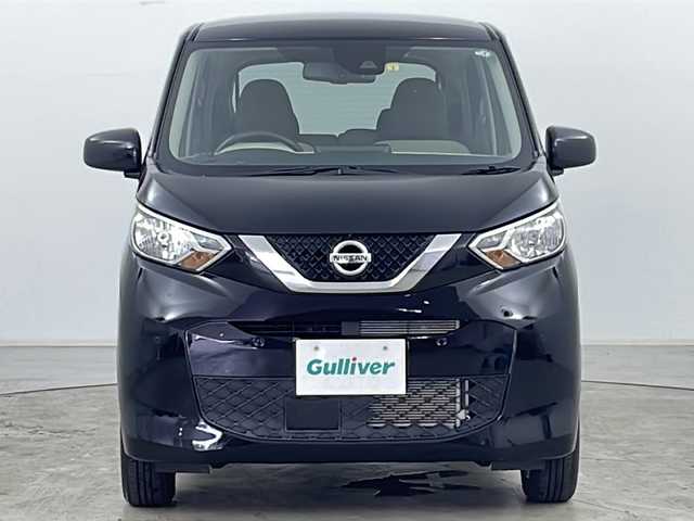 日産 デイズ X 福島県 2023(令5)年 1.2万km ブラック ・4WD/・社外ナビ（BT）/・バックカメラ/・ETC/・シートヒーター（運転席、助手席）/・スマートキー/・プッシュスタート/・エマージェンシーブレーキ/・クリアランスソナー/・ふらつき警報/・車線逸脱警報/・先行車発進お知らせ/・標識認識機能/・横滑り防止/・アイドリングストップ/・ライトレベライザー/・ステアリングスイッチ