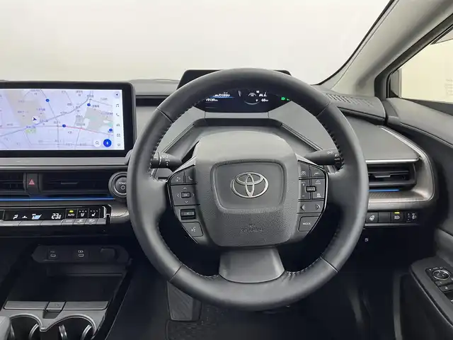 トヨタ プリウス Z 愛知県 2024(令6)年 2万km アティチュードブラックマイカ ワンオーナー/トヨタセーフティセンス/純正ナビ/（Bluetooth/フルセグTV/Apple CarPlay）/全方位カメラ/ブラインドスポットモニター/デジタルインナーミラー/ETC2.0/ドライブレコーダー/電動リアゲード/オートライト/純正LEDライト/純正AW/純正フロアマット/パワーシート/シートヒーター/シートクーラー/ステアリングヒーター/電動格納ミラー