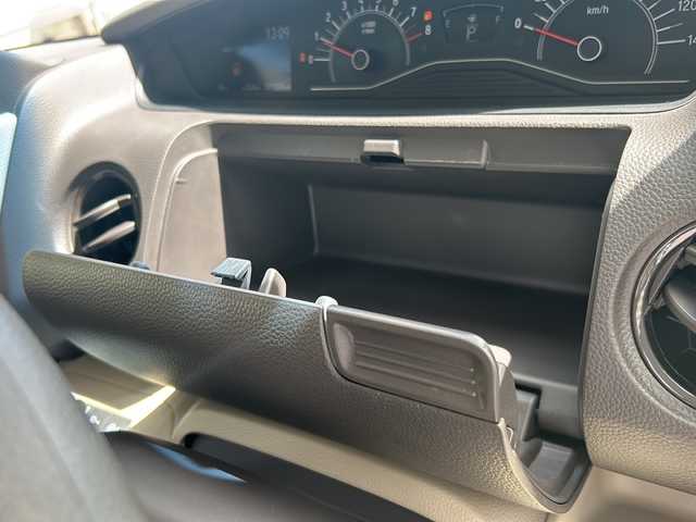 ホンダ Ｎ ＢＯＸ G L ホンダセンシング 沖縄県 2020(令2)年 2.1万km モーニングミストブルーM 純正ナビ/（ＡＭ／ＦＭ／ＣＤ／ＤＶＤ／ＢＴ）　/バックカメラ　/片側パワスラ　/ホンダセンシング　/ＵＳＢ入力端子　/クルーズコントロール　/ＥＴＣ　/オートライト　/ＬＥＤヘッドライト　/スマートキー　/純正フロアマット/プッシュスタート