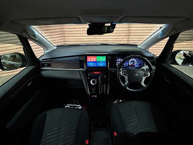 三菱 デリカＤ：５ P 道央・札幌 2020(令2)年 6.4万km ダイヤモンドブラックマイカ 【2510006190】/純正１０．１型ナビ　/全方位カメラ　/両側電動スライドドア　/オートサイドステップ　/電動バックドア　/レーダークルーズ　/前席シートヒーター　/ドライブレコーダー　/純正１８インチアルミホイール　/ＬＥＤヘッドライト