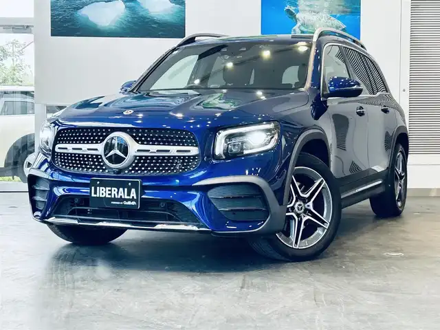 メルセデス・ベンツ ＧＬＢ２００ｄ AMGライン 大阪府 2021(令3)年 3.1万km 青 ワンオーナー/レーダーセーフティP/純正ナビ/TV/360度カメラ/ACC/純正19インチAW/LEDヘッドライト/アンビエントライト/電動リアゲート/ブラインドスポット/クリアランスソナー/ワイヤレス充電/ルーフレール/ハーフレザー/メモリ付きパワーシート/シートヒーター/ETC/ドラレコ/レーダー探知機