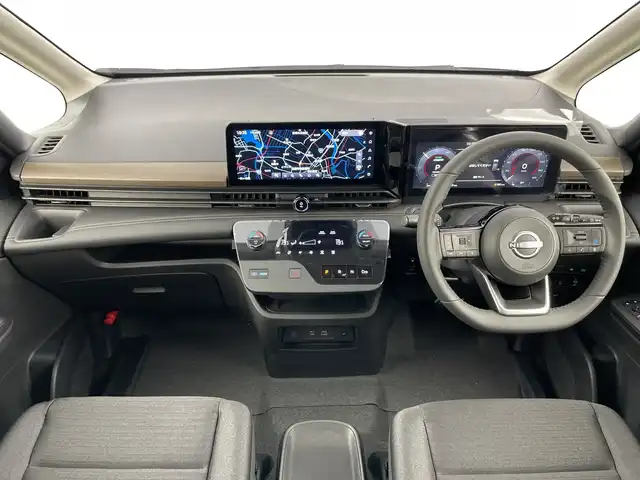 日産 セレナ e－パワー ハイウェイスター V 愛知県 2025(令7)年 0.1千km プリズムホワイト 登録済未使用車/純正12.3インチナビ/（AM/FM/Bluetooth/USB/フルセグTV）/全方位カメラ/フリップダウンモニター/ワイヤレス充電/衝突軽減ブレーキ/レーンキープアシスト/オートマチックハイビーム/プロパイロット/レーダークルーズコントロール/コーナーセンサー/ブラインドスポットモニター/デジタルインナーミラー/ETC2.0/前後ドライブレコーダー/両側パワースライドドア/純正16インチアルミホイール/スマートキー/スペアキー1本/プッシュスタート/LEDヘッドライト/フロントフォグランプ/横滑り防止装置/電子パーキングブレーキ/オートホールド/電動格納ミラー