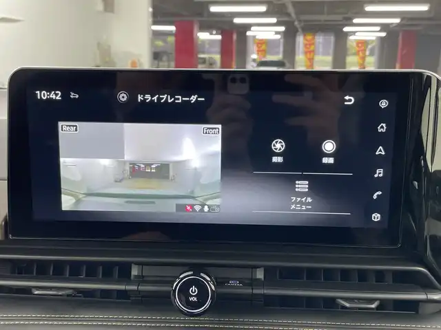 日産 セレナ e－パワー ハイウェイスター V 愛知県 2025(令7)年 0.1千km プリズムホワイト 登録済未使用車/純正12.3インチナビ/（AM/FM/Bluetooth/USB/フルセグTV）/全方位カメラ/フリップダウンモニター/ワイヤレス充電/衝突軽減ブレーキ/レーンキープアシスト/オートマチックハイビーム/プロパイロット/レーダークルーズコントロール/コーナーセンサー/ブラインドスポットモニター/デジタルインナーミラー/ETC2.0/前後ドライブレコーダー/両側パワースライドドア/純正16インチアルミホイール/スマートキー/スペアキー1本/プッシュスタート/LEDヘッドライト/フロントフォグランプ/横滑り防止装置/電子パーキングブレーキ/オートホールド/電動格納ミラー