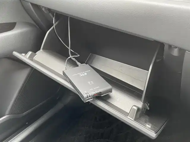 マツダ ＣＸ－５ XD スマートエディション 佐賀県 2021(令3)年 5.5万km ジェットブラックマイカ 純正10.25インチSDナビゲーション/・フルセグTV/AM/FM/USB/Bluetooth/360°ビュー・モニター/前後ドライブレコーダー/電子パーキングブレーキ/・AUTO HOLD機能/ISOFIX対応/革巻きステアリング/ステアリングリモコン/純正17インチアルミホイール/純正LEDヘッドライト/・オートマチックハイビーム/新車保証書/スペアキー１本/i-ACTIVSENS/・アダプティブクルーズコントロール/・車線逸脱警報機能/・ブラインドスポットモニタリングシステム/・レーンキープアシストシステム/・衝突軽減ブレーキ(SBS/SCBS)/・ドライバーアテンションアラート/・パーキングセンサーシステム