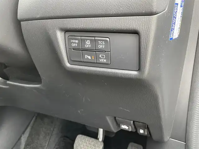 マツダ ＣＸ－５ XD スマートエディション 佐賀県 2021(令3)年 5.5万km ジェットブラックマイカ 純正10.25インチSDナビゲーション/・フルセグTV/AM/FM/USB/Bluetooth/360°ビュー・モニター/前後ドライブレコーダー/電子パーキングブレーキ/・AUTO HOLD機能/ISOFIX対応/革巻きステアリング/ステアリングリモコン/純正17インチアルミホイール/純正LEDヘッドライト/・オートマチックハイビーム/新車保証書/スペアキー１本/i-ACTIVSENS/・アダプティブクルーズコントロール/・車線逸脱警報機能/・ブラインドスポットモニタリングシステム/・レーンキープアシストシステム/・衝突軽減ブレーキ(SBS/SCBS)/・ドライバーアテンションアラート/・パーキングセンサーシステム