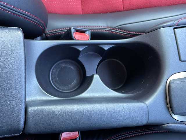 レクサス ＣＴ 200h クールツーリングスタイル 新潟県 2016(平28)年 4.8万km ソニッククォーツ 純正ナビ（BT/DTV）/パワーシート/シートヒーター/ハーフレザー/前後コーナーセンサー/バックカメラ/パドルシフト/ETC2.0/LEDライト/クルーズコントロール/オートライト/スペアキー/夏冬タイヤ/フォグランプ/ドアバイザー/電動格納ミラー