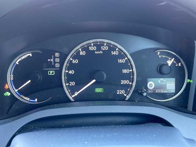 レクサス ＣＴ 200h クールツーリングスタイル 新潟県 2016(平28)年 4.8万km ソニッククォーツ 純正ナビ（BT/DTV）/パワーシート/シートヒーター/ハーフレザー/前後コーナーセンサー/バックカメラ/パドルシフト/ETC2.0/LEDライト/クルーズコントロール/オートライト/スペアキー/夏冬タイヤ/フォグランプ/ドアバイザー/電動格納ミラー