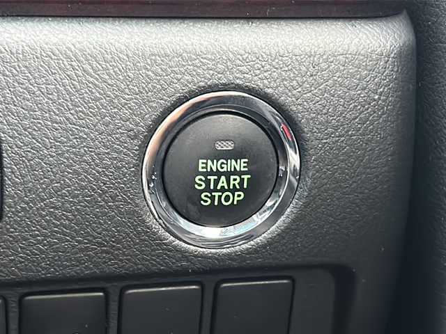 トヨタ ヴェルファイア 2．4Z 茨城県 2012(平24)年 7.4万km ブラック ALPINEナビ/【フルセグTV/CD/DVD/Bluetooth】/バックカメラ/ALPINEフリップダウンモニター/両側パワースライドドア/コーナーセンサー/横滑り防止装置/純正18インチAW/オートライト/HIDライト/革巻きステアリング/ステアリングスイッチ/純正フロアマット/電動格納ミラー