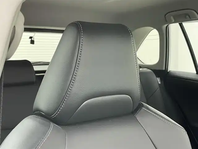 トヨタ ＲＡＶ４ G 岡山県 2021(令3)年 2.2万km ホワイトパールクリスタルシャイン 純正９型ディスプレイオーディオ　/全方位カメラ　/レーダークルーズコントロール　/ビルトインＥＴＣ　/シートヒーター　前席/ＬＥＤヘッドライト　/ドライブレコーダー　前後/ブラインドスポットモニター　/ステアリングヒーター/禁煙車/フォグライト/オートブレーキホールド/シートメモリー/オートハイビーム