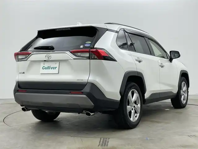 トヨタ ＲＡＶ４ G 岡山県 2021(令3)年 2.2万km ホワイトパールクリスタルシャイン 純正９型ディスプレイオーディオ　/全方位カメラ　/レーダークルーズコントロール　/ビルトインＥＴＣ　/シートヒーター　前席/ＬＥＤヘッドライト　/ドライブレコーダー　前後/ブラインドスポットモニター　/ステアリングヒーター/禁煙車/フォグライト/オートブレーキホールド/シートメモリー/オートハイビーム