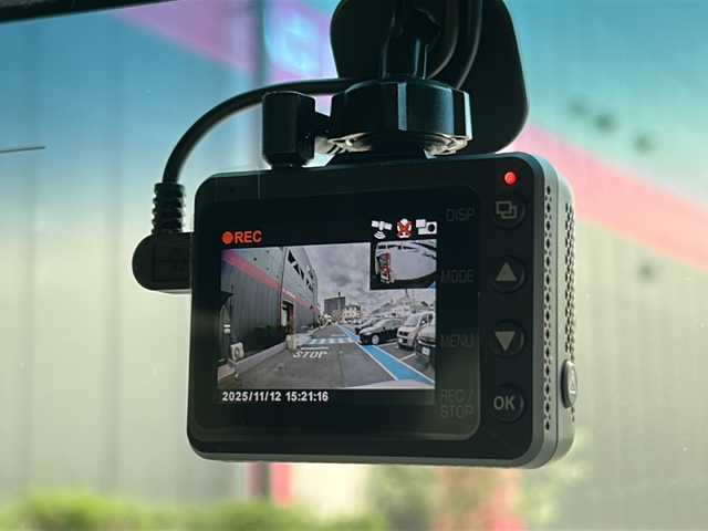 ホンダ Ｎ ＢＯＸ カスタム L 広島県 2022(令4)年 3.3万km プレミアムサンライトホワイトパール 純正7型ＳＤナビ/CD/DVD/SD/BT/フルセグTV/バックカメラ/Honda SENSING/・衝突軽減ブレーキ/・オートハイビーム/・誤発進抑制機能/・後方誤発進抑制機能/・路外逸脱警報機能/・アダプティブクルーズコントロール/・車線維持支援システム/・歩行者事故低減ステアリング/・先行車発進お知らせ機能/・標識認識機能/片側パワースライドドア/充電用USBジャック/シートヒーター/シートバックテーブル/スマートキー/プッシュスタート/ETC/電動パーキングブレーキ/LEDヘッドライト/オートライト/純正フロアマット/純正ドアバイザー/純正アルミホイール