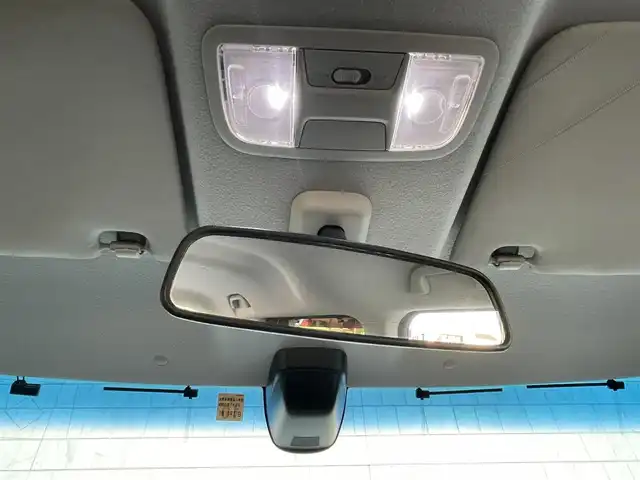 ホンダ Ｎ ＢＯＸ G ターボ Lパッケージ 静岡県 2016(平28)年 1万km クリスタルブラックパール 社外ナビ　/・フルセグＴＶ　/・Ｂｌｕｅｔｏｏｔｈ接続　/ＣＴＢＡ　/両側パワースライドドア　/クルーズコントロール　/バックカメラ/プッシュスタート　/スマートキー　/ベンチシート　/ハーフレザーシート/チップアップシート　/ＨＩＤオートライト　/ビルトインＥＴＣ