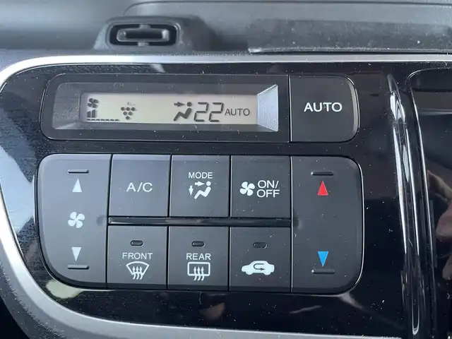 ホンダ Ｎ ＢＯＸ G ターボ Lパッケージ 静岡県 2016(平28)年 1万km クリスタルブラックパール 社外ナビ　/・フルセグＴＶ　/・Ｂｌｕｅｔｏｏｔｈ接続　/ＣＴＢＡ　/両側パワースライドドア　/クルーズコントロール　/バックカメラ/プッシュスタート　/スマートキー　/ベンチシート　/ハーフレザーシート/チップアップシート　/ＨＩＤオートライト　/ビルトインＥＴＣ