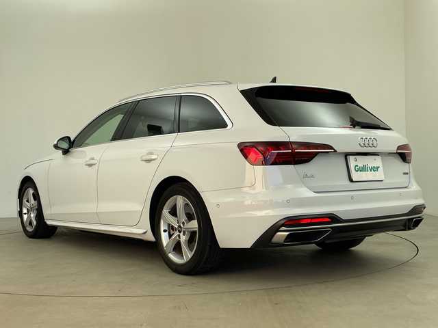 アウディ Ａ４ 鹿児島県 2021(令3)年 13.7万km パール メモリナビ/Bluetooth接続/USB接続/AM/FMラジオ/360°カメラ/パワーバックドア/ACC/アイドリングストップ/D/N席パワーシート/D/N席シートヒーター/ステアリングヒーター/ブラインドスポットモニター/オートホールド/ワイヤレス充電/電動パーキングプレーキ/横滑り防止/パークアシスト/ルーフレール/バーチャルコックピット/ビルドインETC2.0/純正17インチAW/純正フロアマット