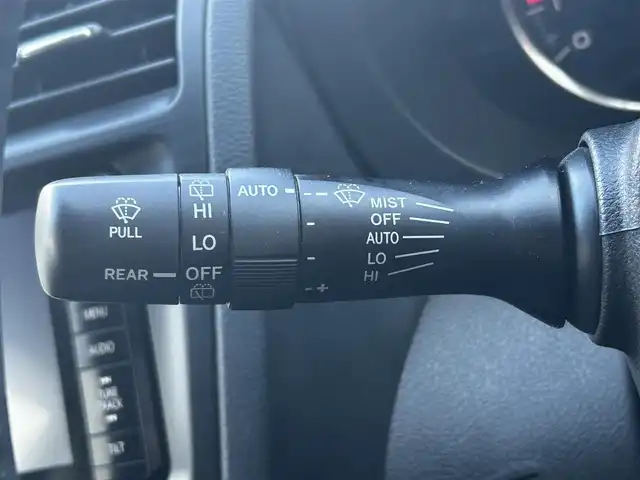 スバル インプレッサ ＸＶ 2．0i－L アイサイト 福島県 2014(平26)年 5.7万km デザートカーキ 社外SDナビ/バックカメラ/レーダークルーズコントロール/衝突軽減ブレーキ/レーンキープアシスト/パドルシフト/HIDオートライト/パワーシート/純正17インチAW/アイドリングストップ/プッシュスタート/スマートキー