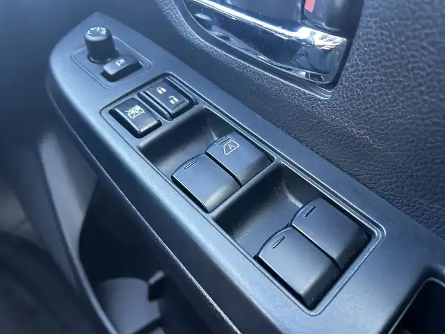 スバル インプレッサ ＸＶ 2．0i－L アイサイト 福島県 2014(平26)年 5.7万km デザートカーキ 社外SDナビ/バックカメラ/レーダークルーズコントロール/衝突軽減ブレーキ/レーンキープアシスト/パドルシフト/HIDオートライト/パワーシート/純正17インチAW/アイドリングストップ/プッシュスタート/スマートキー