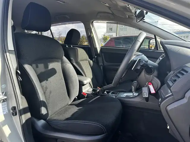 スバル インプレッサ ＸＶ 2．0i－L アイサイト 福島県 2014(平26)年 5.7万km デザートカーキ 社外SDナビ/バックカメラ/レーダークルーズコントロール/衝突軽減ブレーキ/レーンキープアシスト/パドルシフト/HIDオートライト/パワーシート/純正17インチAW/アイドリングストップ/プッシュスタート/スマートキー