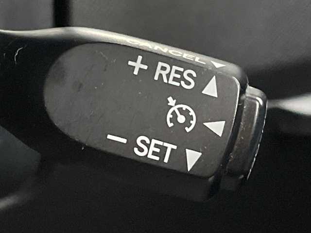 トヨタ エスティマ アエラス スマート 千葉県 2017(平29)年 5.4万km ブラック/レッドマイカメタリック 2トーン 純正10インチナビ/(フルセグTV/BT/CD/DVD)/衝突被害軽減システム/車線逸脱警報/バックカメラ/クルーズコントロール/フリップダウンモニター/レザーシート/両側パワースライドドア/横滑り防止装置/ビルトインETC/LEDヘッドライト/オートライト/ウィンカーミラー/電動格納ミラー/純正18インチAW/シートヒーター/シートリフター/プッシュスタート/スマートキー/フロアマット/スペアキー/取扱説明書/保証書