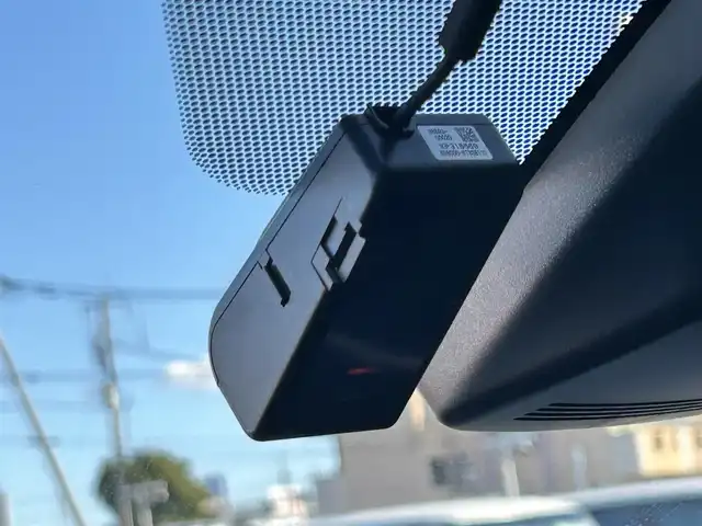 トヨタ アクア S スタイルブラック 群馬県 2020(令2)年 5.4万km シルバーM 純正9インチSDナビ/(FM/AM/CD/DVD/Bluetooth/フルセグTV)/パノラミックビューモニター/前後ドライブレコーダー（DRT-H66A）/ビルトインETC2.0/純正15インチアルミホイール/ステアリングスイッチ/電動格納ミラー/プッシュスタート/トヨタセーフティセンス/・横滑り防止/・レーンキープ/・盗難防止装置/・LEDヘッドライト/・オートライト/・オートマチックハイビーム/保証書/スペアキー