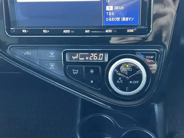 トヨタ アクア S スタイルブラック 群馬県 2020(令2)年 5.4万km シルバーM 純正9インチSDナビ/(FM/AM/CD/DVD/Bluetooth/フルセグTV)/パノラミックビューモニター/前後ドライブレコーダー（DRT-H66A）/ビルトインETC2.0/純正15インチアルミホイール/ステアリングスイッチ/電動格納ミラー/プッシュスタート/トヨタセーフティセンス/・横滑り防止/・レーンキープ/・盗難防止装置/・LEDヘッドライト/・オートライト/・オートマチックハイビーム/保証書/スペアキー