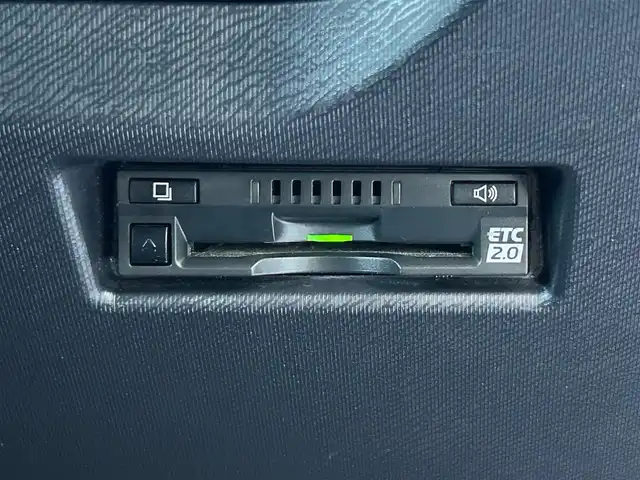 トヨタ アクア S スタイルブラック 群馬県 2020(令2)年 5.4万km シルバーM 純正9インチSDナビ/(FM/AM/CD/DVD/Bluetooth/フルセグTV)/パノラミックビューモニター/前後ドライブレコーダー（DRT-H66A）/ビルトインETC2.0/純正15インチアルミホイール/ステアリングスイッチ/電動格納ミラー/プッシュスタート/トヨタセーフティセンス/・横滑り防止/・レーンキープ/・盗難防止装置/・LEDヘッドライト/・オートライト/・オートマチックハイビーム/保証書/スペアキー