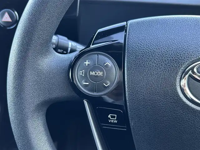 トヨタ アクア S スタイルブラック 群馬県 2020(令2)年 5.4万km シルバーM 純正9インチSDナビ/(FM/AM/CD/DVD/Bluetooth/フルセグTV)/パノラミックビューモニター/前後ドライブレコーダー（DRT-H66A）/ビルトインETC2.0/純正15インチアルミホイール/ステアリングスイッチ/電動格納ミラー/プッシュスタート/トヨタセーフティセンス/・横滑り防止/・レーンキープ/・盗難防止装置/・LEDヘッドライト/・オートライト/・オートマチックハイビーム/保証書/スペアキー