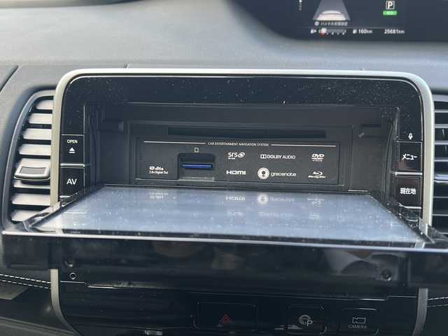 日産 セレナ ハイウェイスター Vセレクション 京都府 2017(平29)年 2.6万km ブリリアントホワイトパール ワンオーナー/純正ナビ/・フルセグTV /BT Audio/CD/DVD/フリップダウンモニター/レーダークルーズコントロール/バックカメラ/アラウンドビューモニター/両側パワースライドドア/プロパイロット/ETC/ドライブレコーダー/エマージェンシーブレーキ/コーナーセンサー/アイドリングストップ/電動パーキングブレーキ/プッシュスタート/ステアリングスイッチ/純正ドアバイザー/フロアマット/保証書＆取説/ナビ取説/スマートキースペア