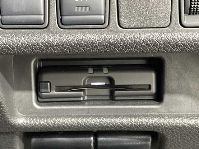 日産 エクストレイル 20Xi Vセレクション 神奈川県 2021(令3)年 2.9万km ダイヤモンドブラック 純正10型ナビ(MM520D-L)/(CD/DVD/SD/MSV/BT/フルセグTV)/全周囲カメラ/プロパイロット/追従型クルーズコントロール/デジタルインナーミラー/カプロンシート/前席パワーシート/全席シートヒーター/ＬＥＤヘッドライト/フォグランプ/オートライト/オートハイビーム/電動バックドア/前後コーナーセンサー/電動パーキング/ブレーキオートホールド/ダウンヒルアシスト/パートタイム4WD/フロアマット/純正18インチアルミホイール/新車時保証書