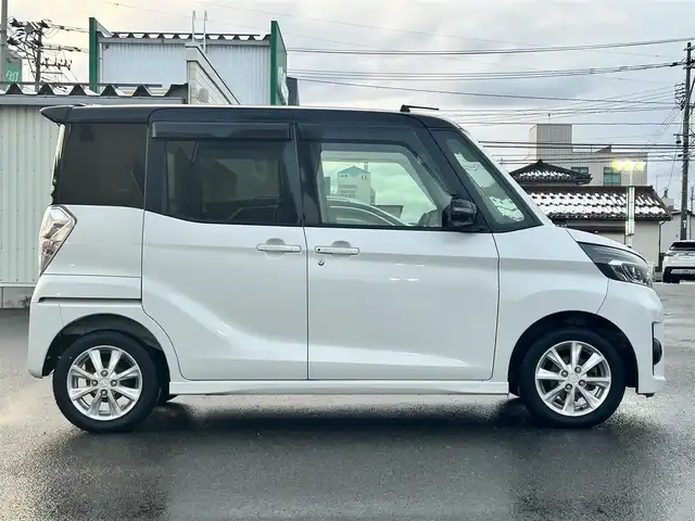 三菱 ｅＫスペース カスタムG セーフティパッケージ 山形県 2017(平29)年 6.3万km アメジストブラック/シルキーホワイト ４WD/衝突軽減システム/メモリナビ/　【CD　DVD　BT　フルセグ　USB　AUX】/全周囲カメラ/片側パワースライドドア/LEDオートライト/オートハイビーム/フォグランプ/純正14インチアルミホイール/アイドリングストップ/純正フロアマット/スマートキー/ETC